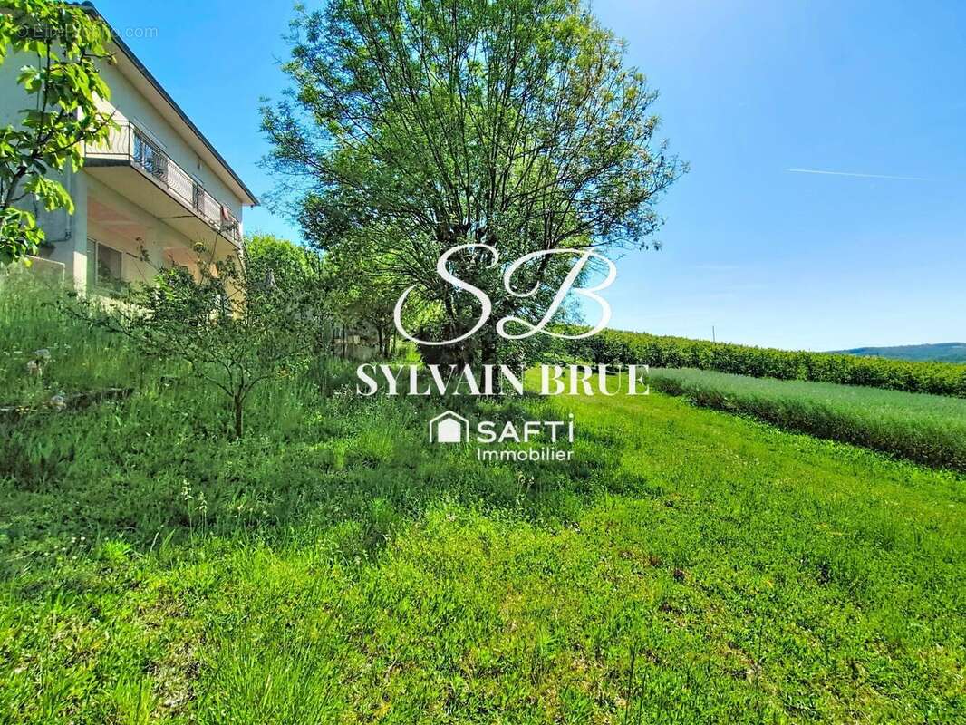 Maison 140 m² à Saint-Amans-De-Pellagal  - photo 2