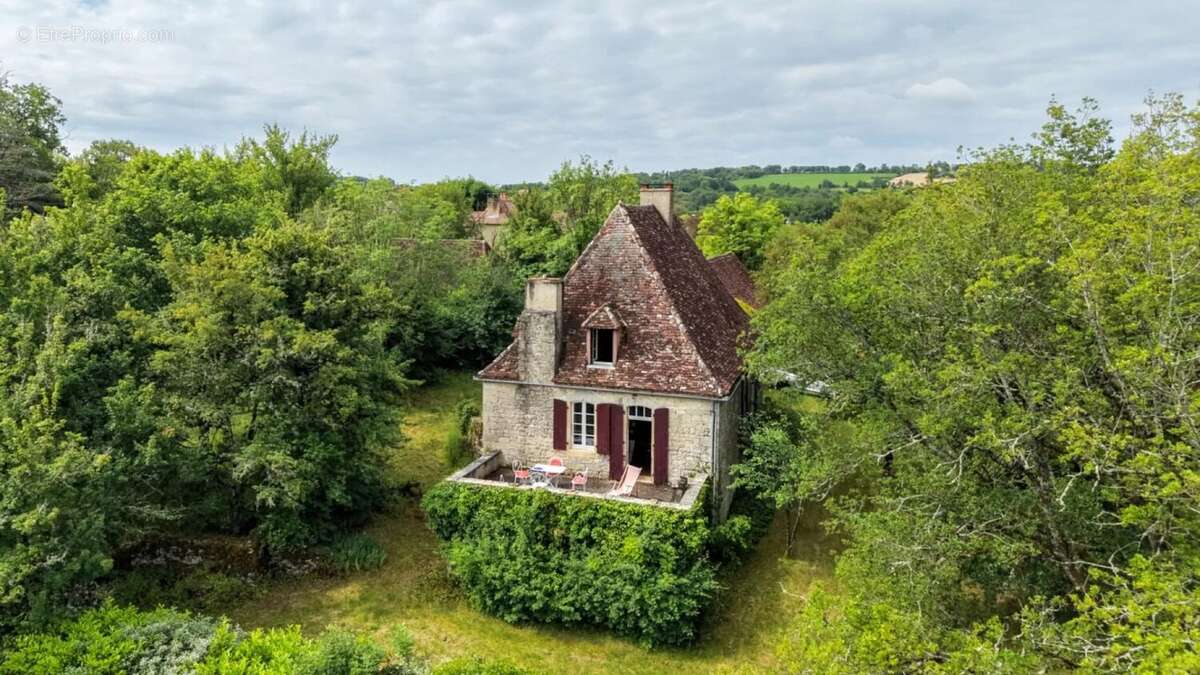 SECTEUR GOURDON - Charme et authenticité pour cet Ensemble en pi - photo 19