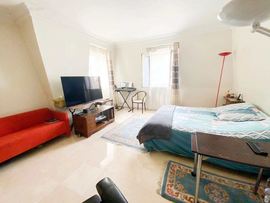 Maison secteur mairie - proche ecoles et commerces - photo 7