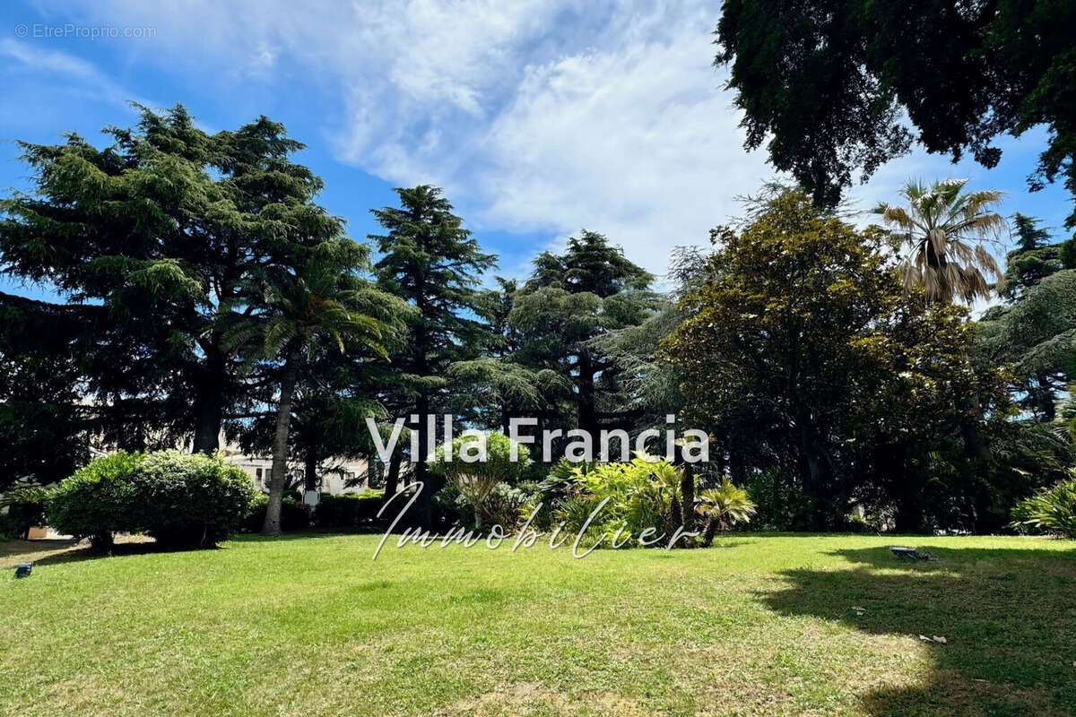 Appartement à CANNES