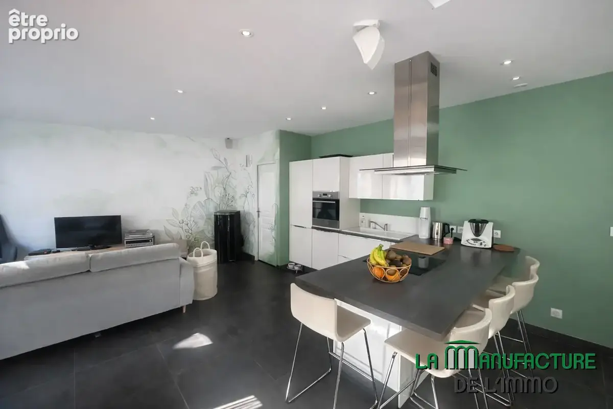 Superbe triplex - 3 chambres - 1 garage - secteur rue michelet - photo 6