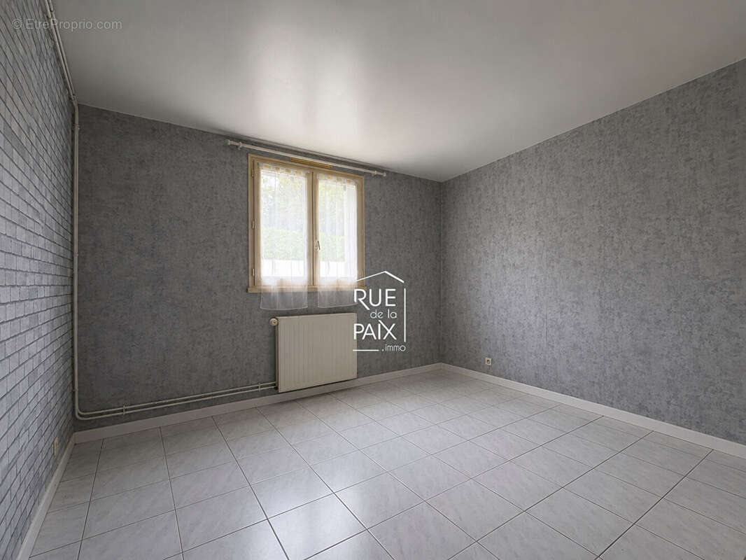 Maison Exireuil 5 pièces 141 m2 - photo 7
