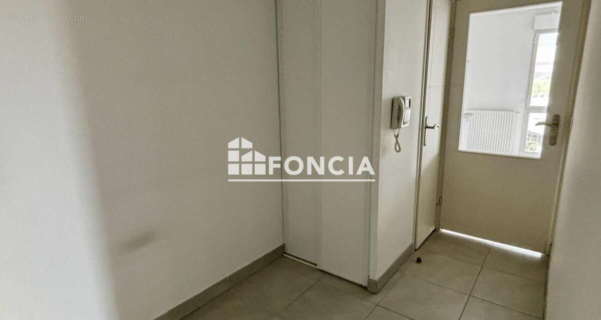 Appartement à JUVIGNAC