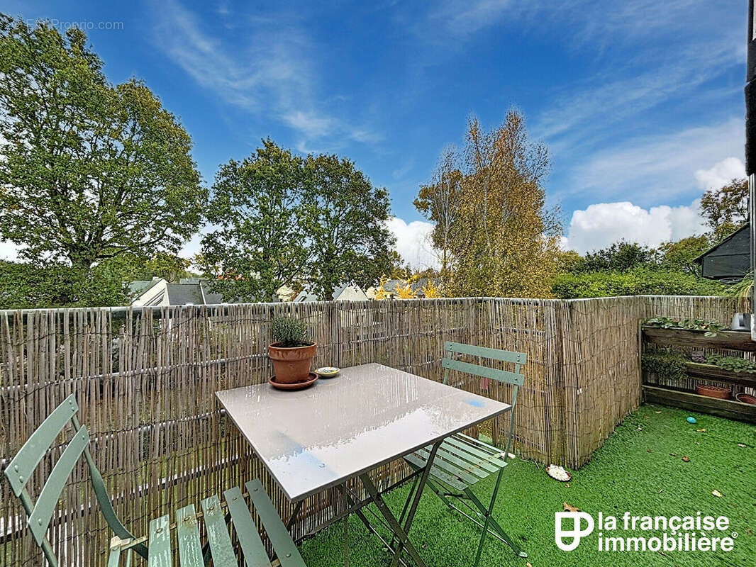 Appartement à VERN-SUR-SEICHE