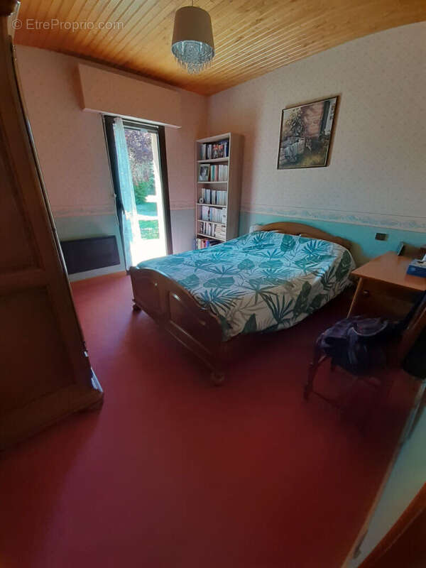 Maison à SAINT-PRIEST-SOUS-AIXE