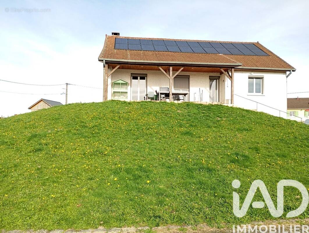 Photo 1 - Maison à CURDIN