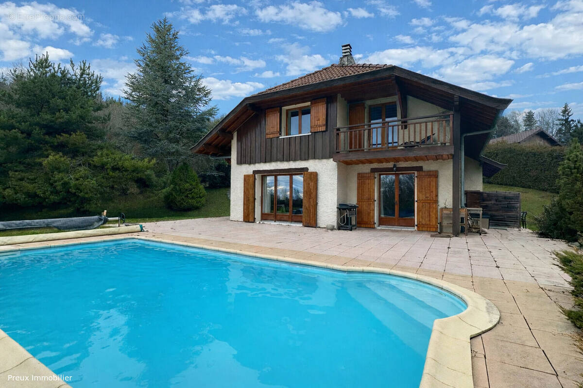 Maison à GROISY