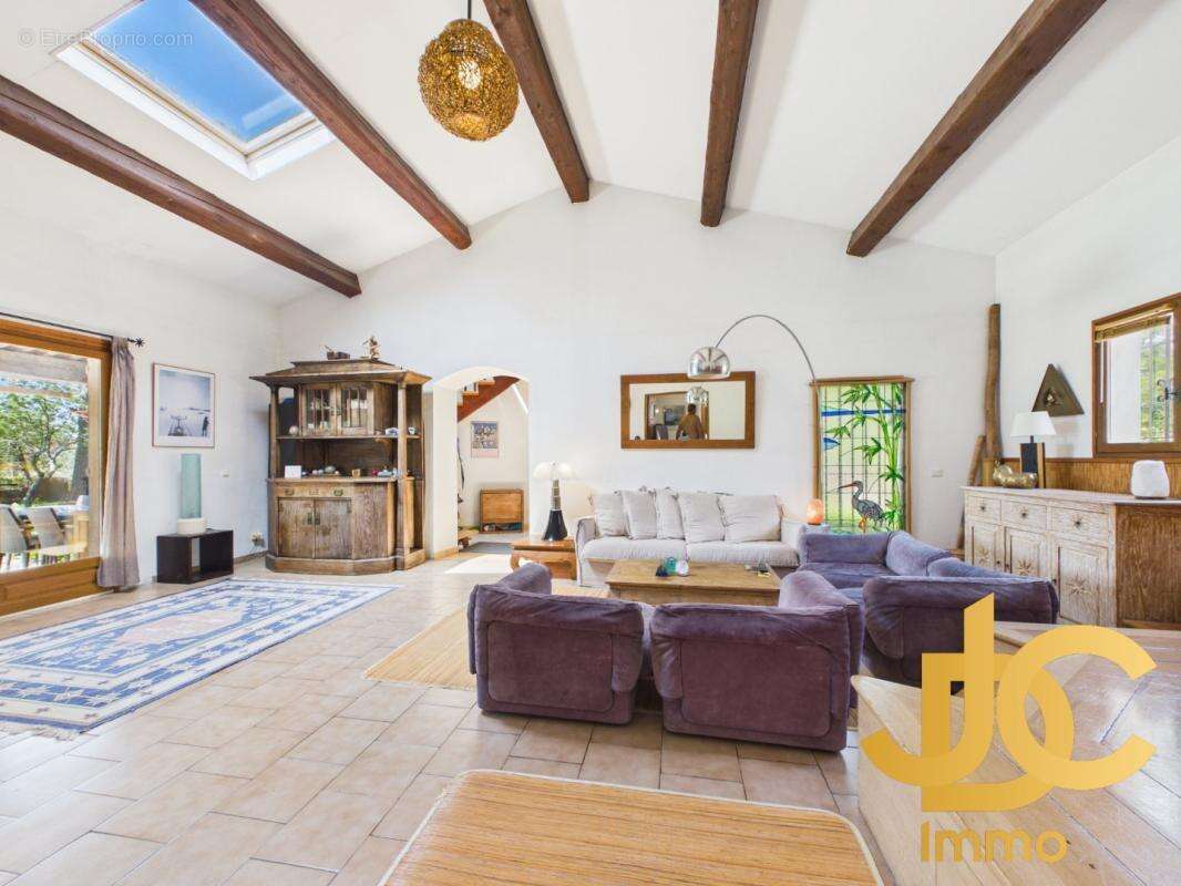 Maison à FAYENCE