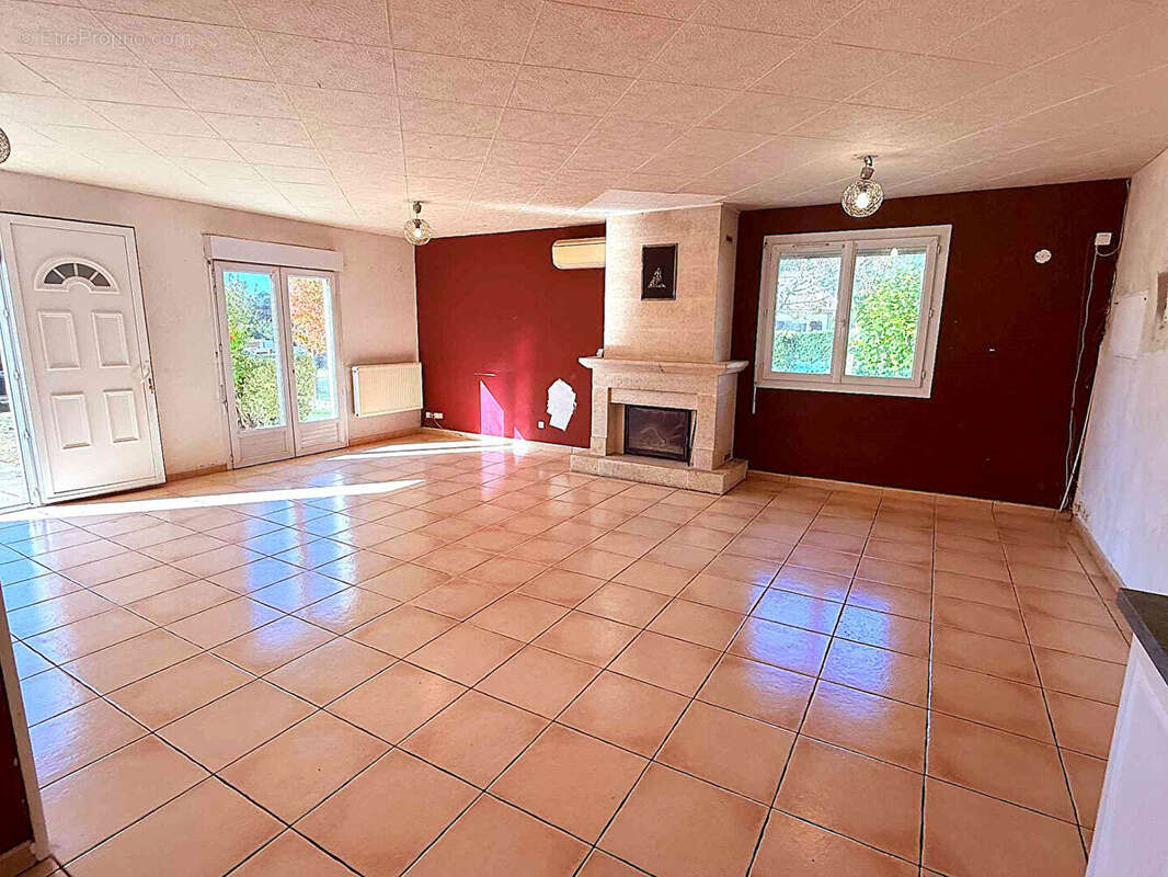 Maison à SAINT-LOUBES