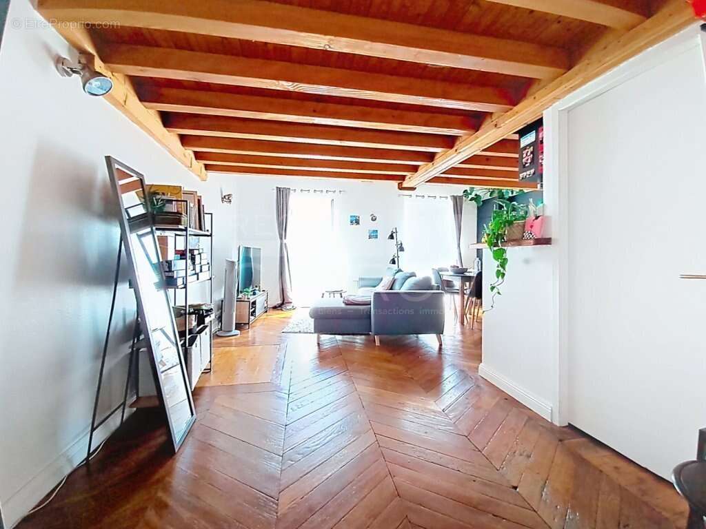 Appartement à LYON-1E