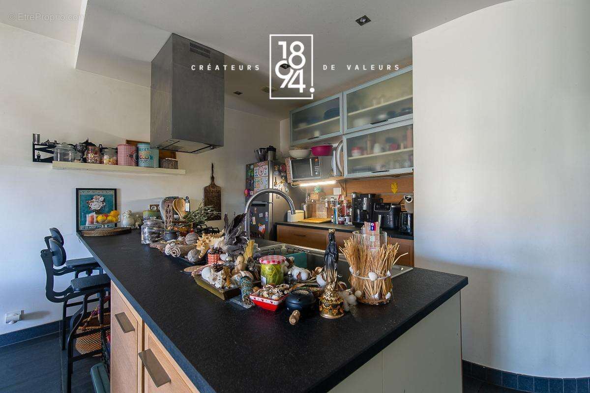 Appartement à SAINT-CYR-SUR-MER