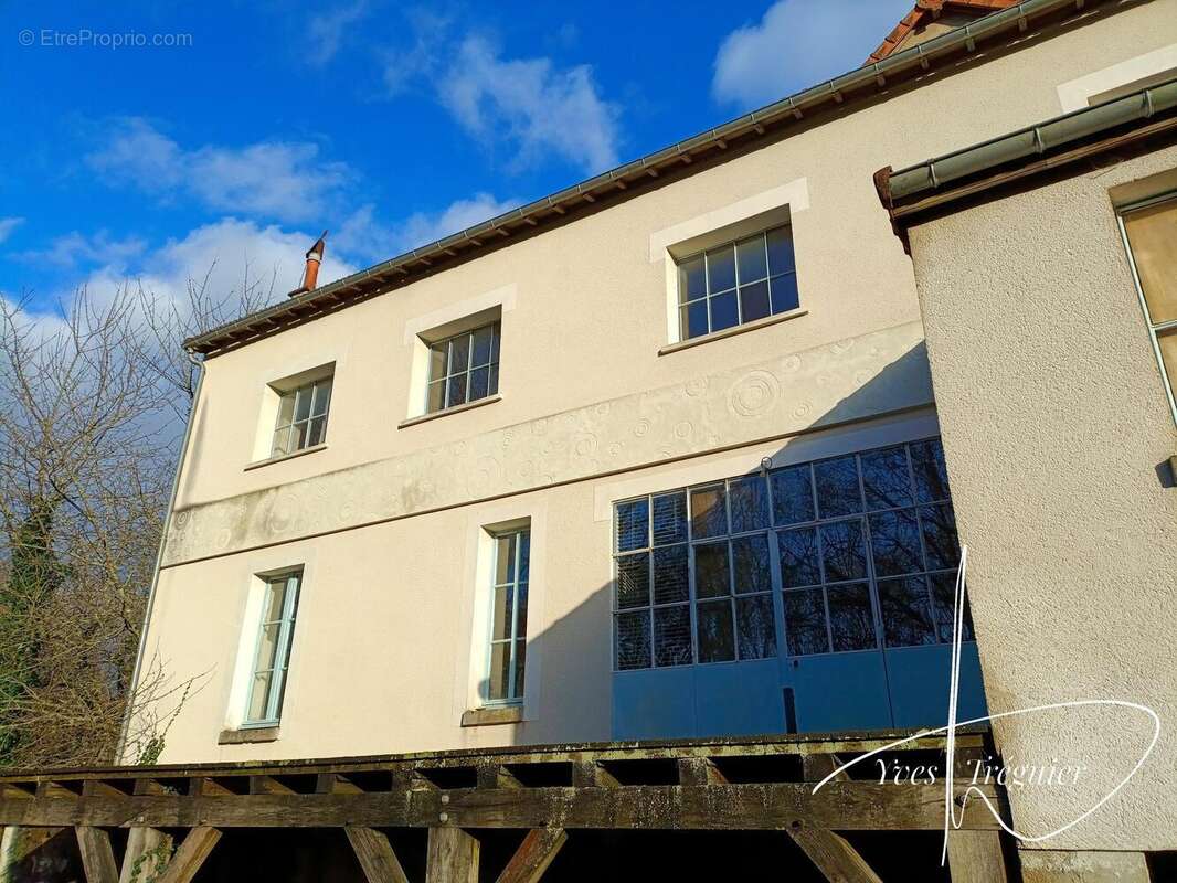 Maison 406 m² à Montresor  - photo 6