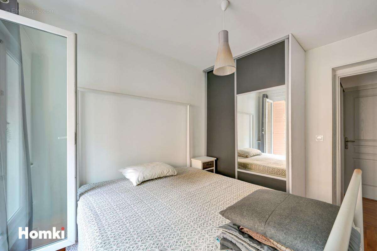 Appartement à MARSEILLE-9E