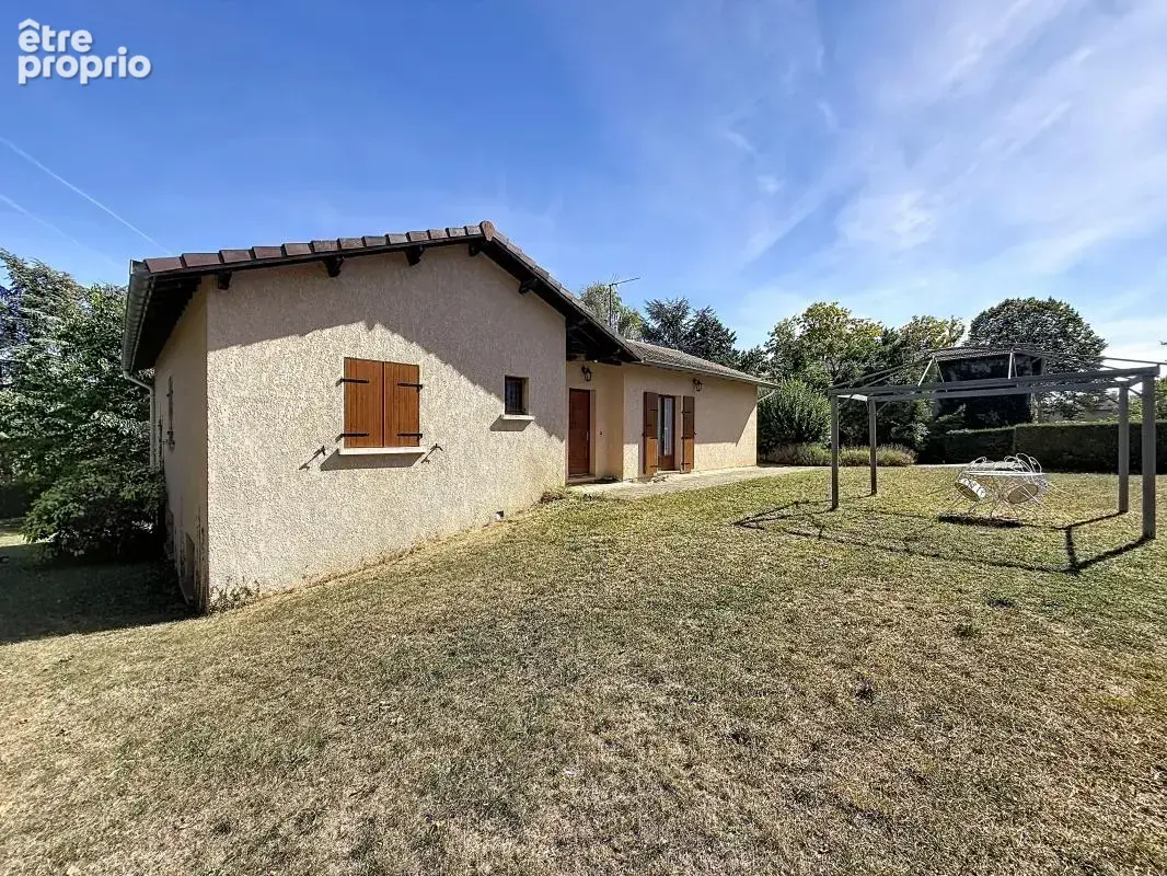 Maison - 6 Chambres - Cave - Garage double - Jardin - Au calme absolu - photo 4