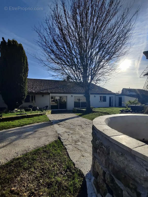 Maison à SAINT-VAIZE