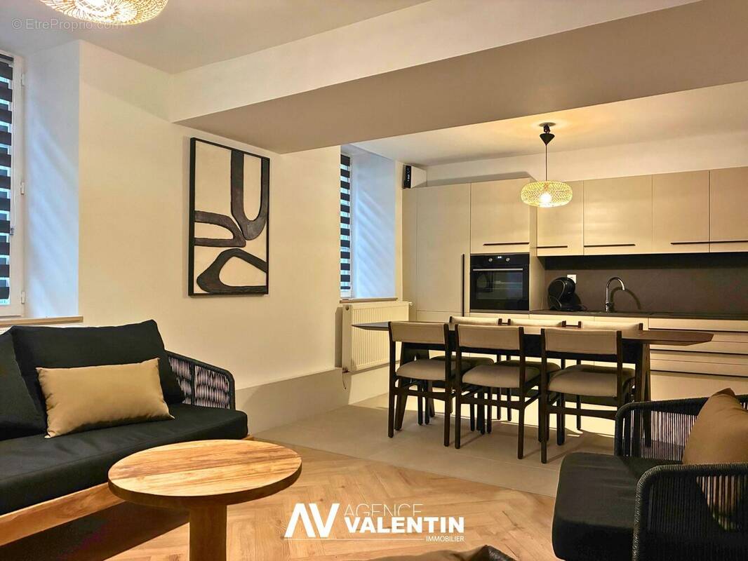 Appartement à ARS-SUR-MOSELLE