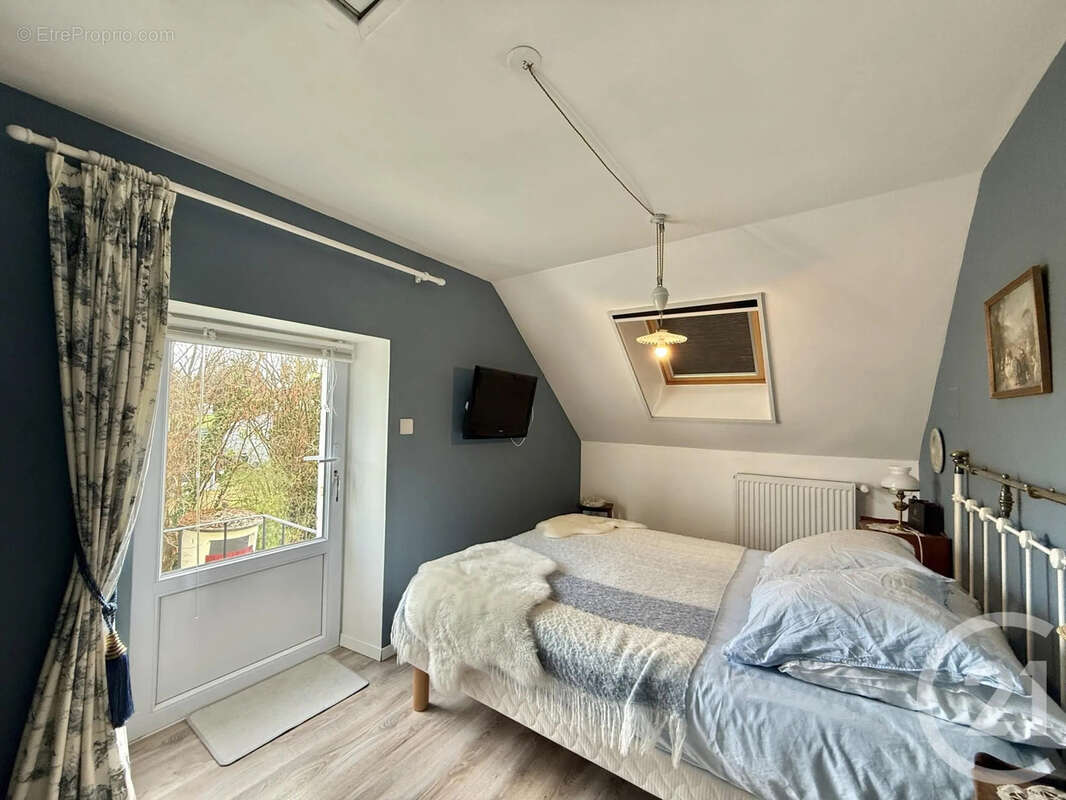 Maison à JALIGNY-SUR-BESBRE