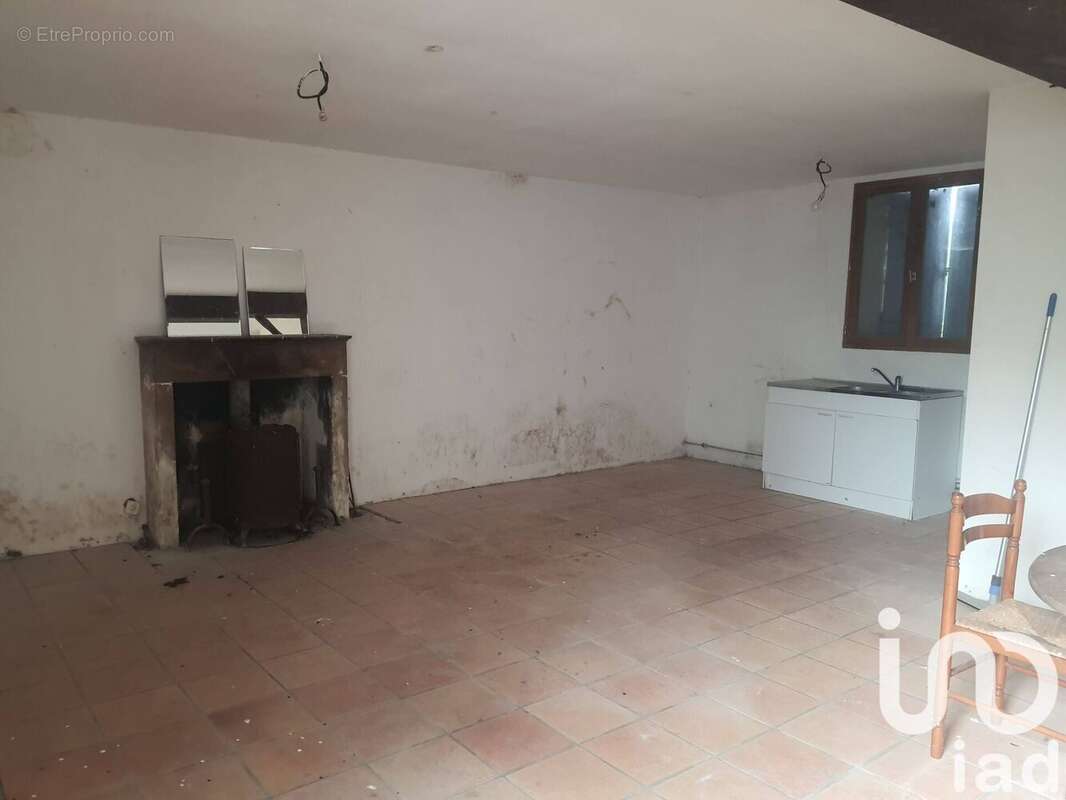 Photo 3 - Maison à LOZAY