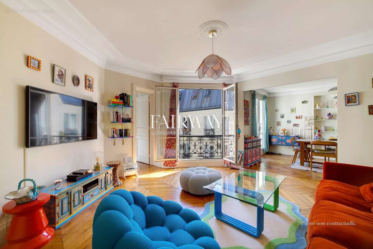 Appartement à PARIS-10E