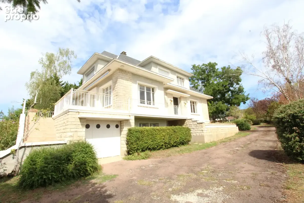 Maison à LA CHARITE-SUR-LOIRE