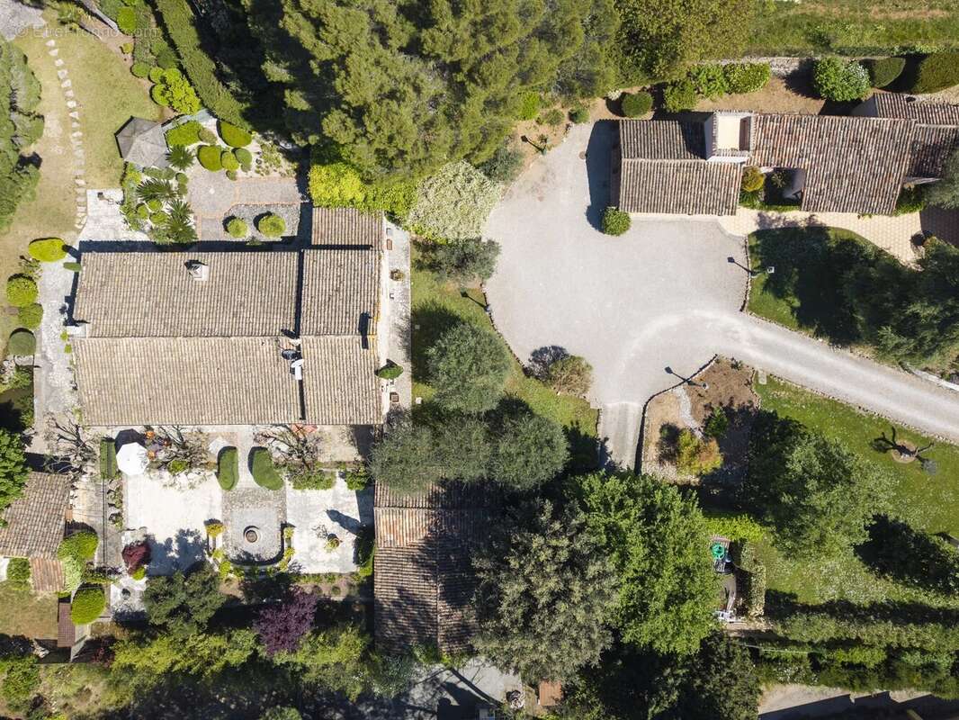 Maison à MOUANS-SARTOUX