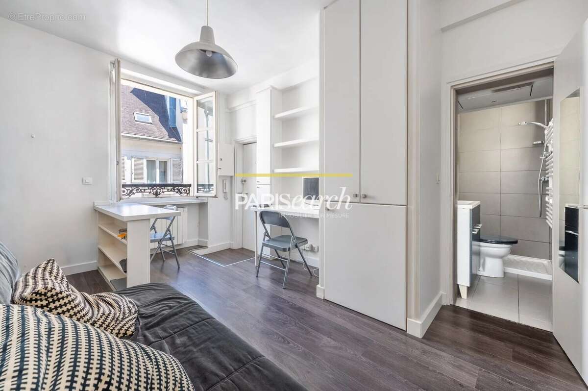 Appartement à PARIS-6E