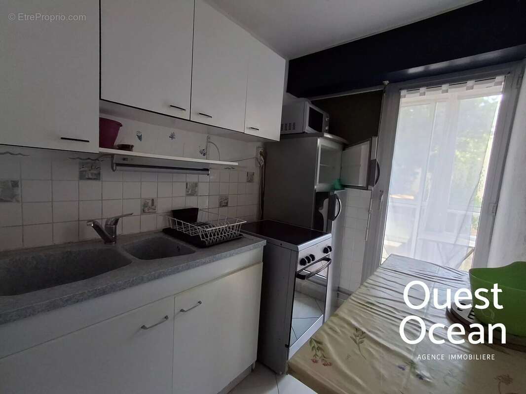 Appartement t2 cave et parking - photo 3