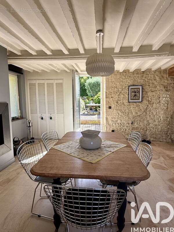 Maison 217 m² à Esquay-Sur-Seulles  - photo 5
