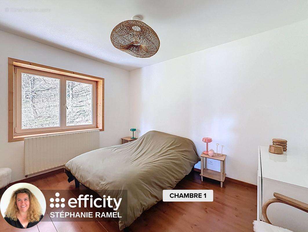 Appartement à MARIGNIER