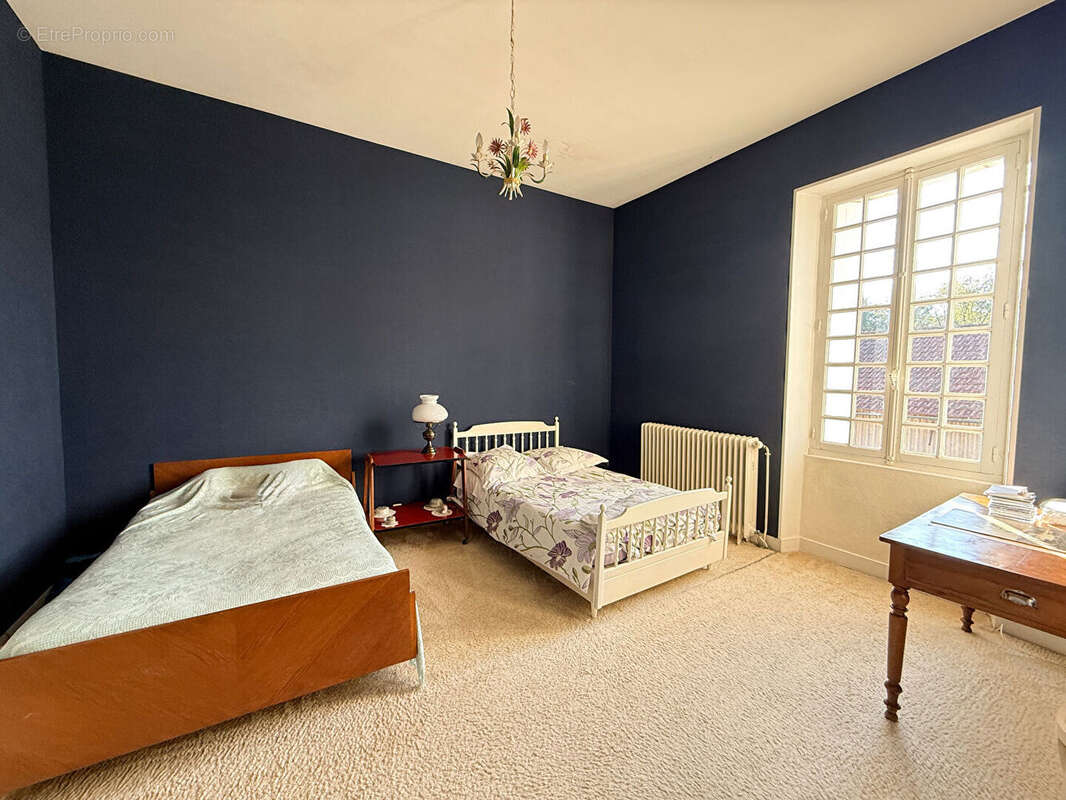 Maison à VOEUIL-ET-GIGET