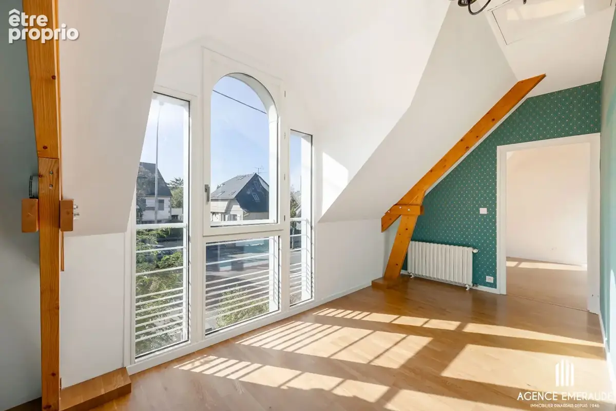 À  vendre maison Dinard Port Blanc 4 pièces 3 chambres 115 m² garage cour - photo 5