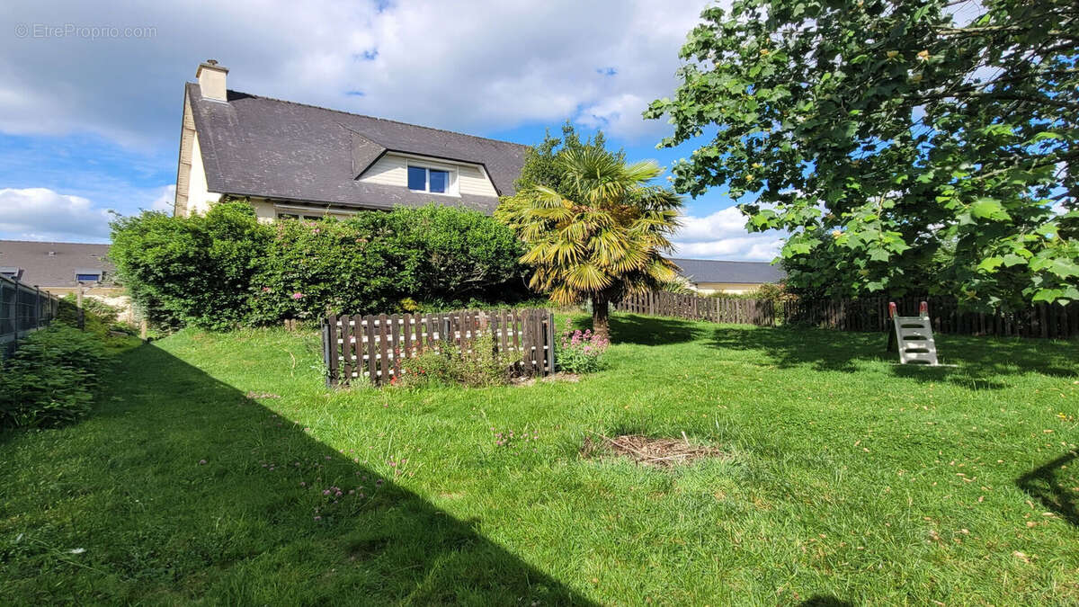 Maison à LA BOUEXIERE