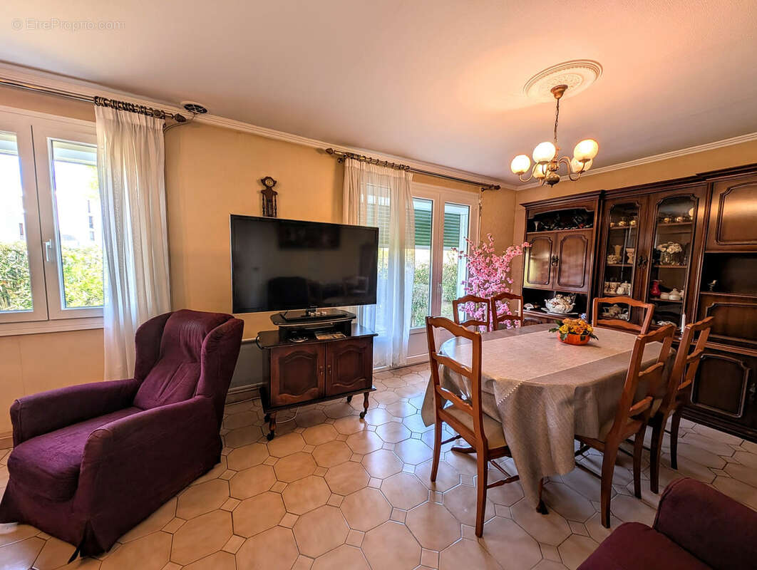 Maison à LEZIGNAN-CORBIERES