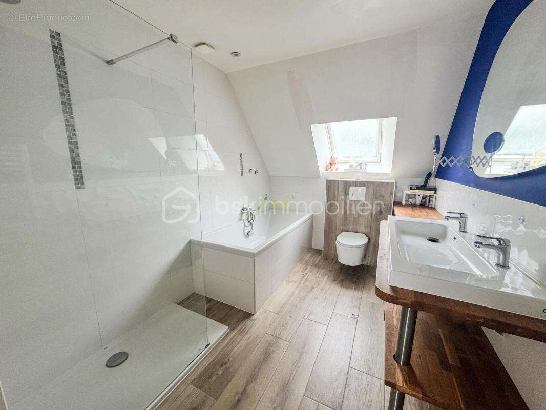 Maison à SAINT-COULOMB