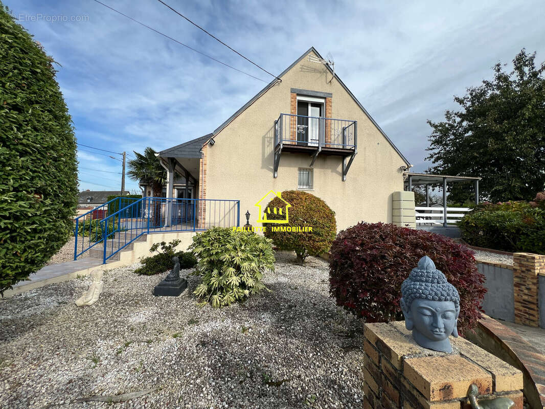 Maison à LA FRENAYE