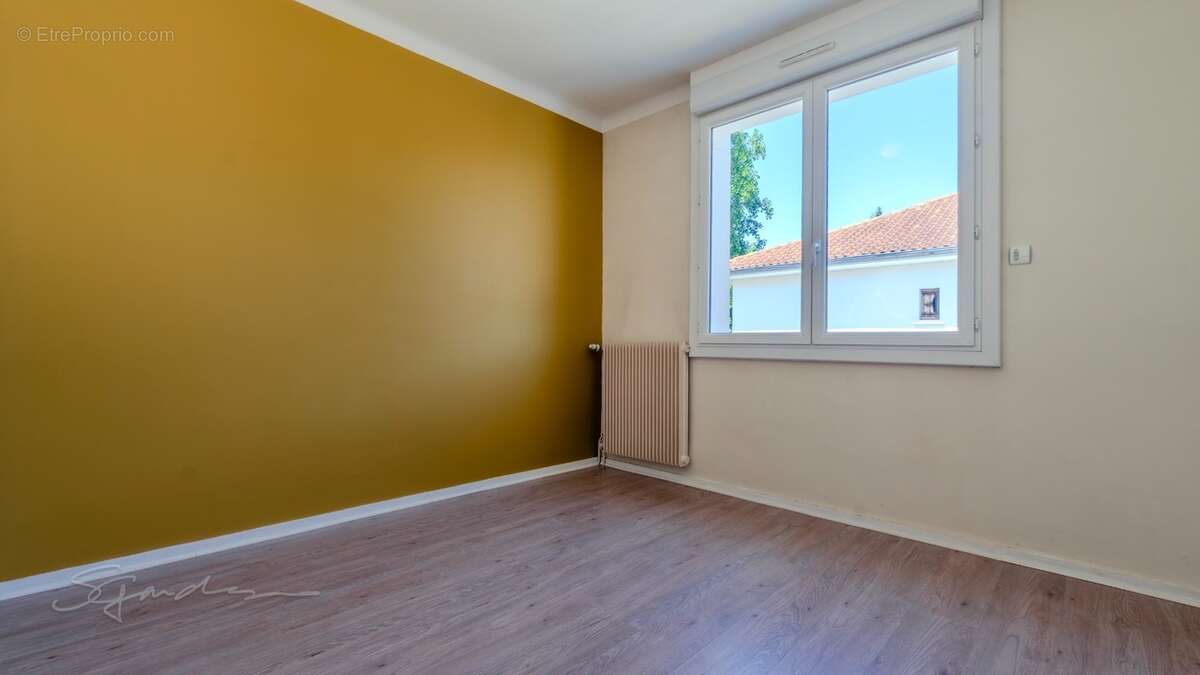 Appartement à vendre 3 pièces LESCAR (64) Jardin privatif de 268m2 Parking et garage - photo 15