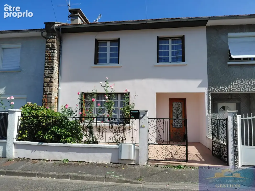 Maison à LOURDES