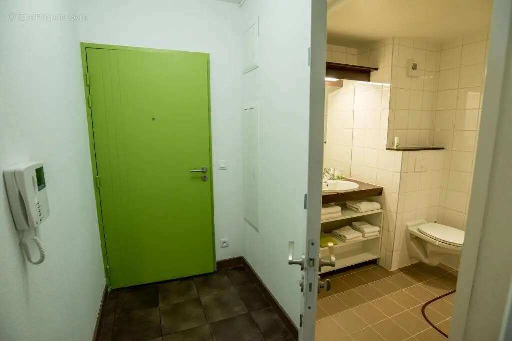 Investissement en residence étudiante - photo 12