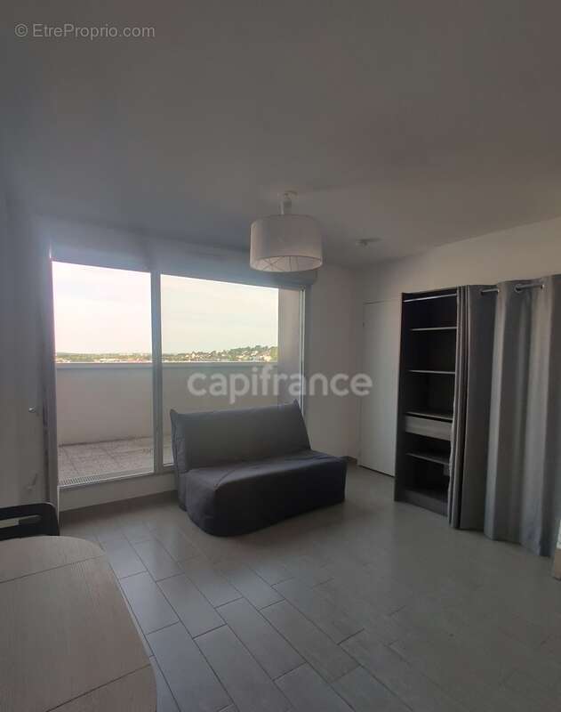 Appartement à MONTLHERY