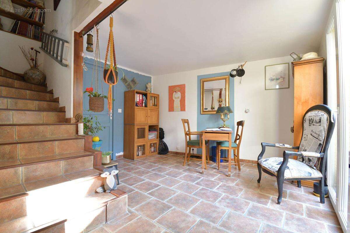 Maison Saint Andre De Sangonis 3 pièce(s) 86 m2 - photo 5