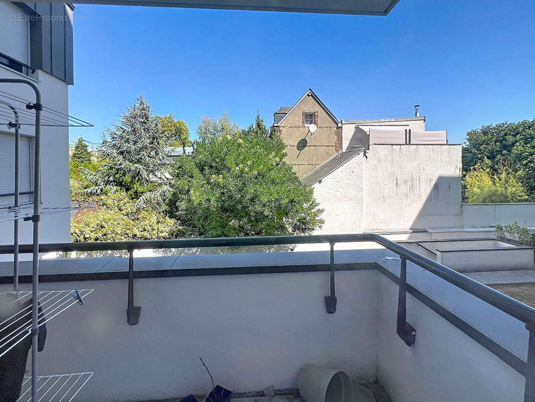 Appartement T2 avec balcon vendu loué - photo 3
