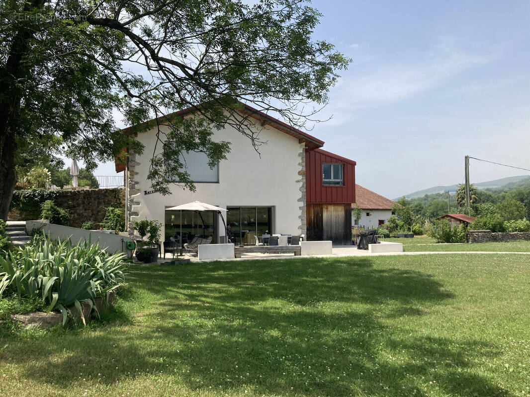 Photo 1 - Maison à SAINT-JEAN-PIED-DE-PORT