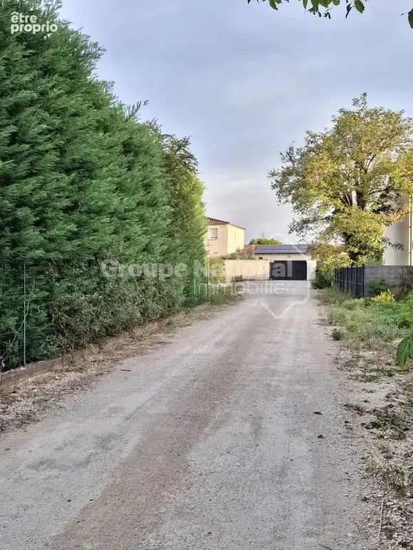 Terrain constructible Sauveterre 1360 m2 - photo 4