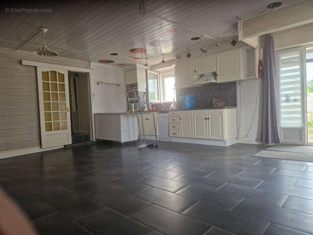Photo 2 - Maison à L'ILE-D'ELLE
