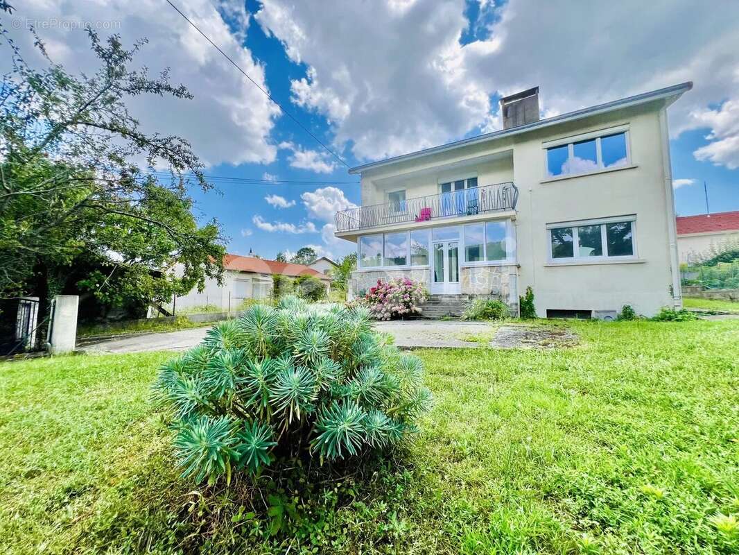 Maison à CHATEAUGAY