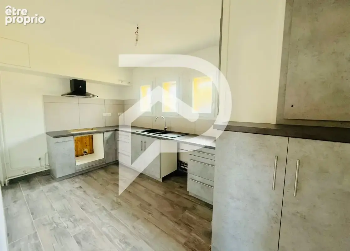 Appartement Artix 5 pièces 80 m² - photo 4