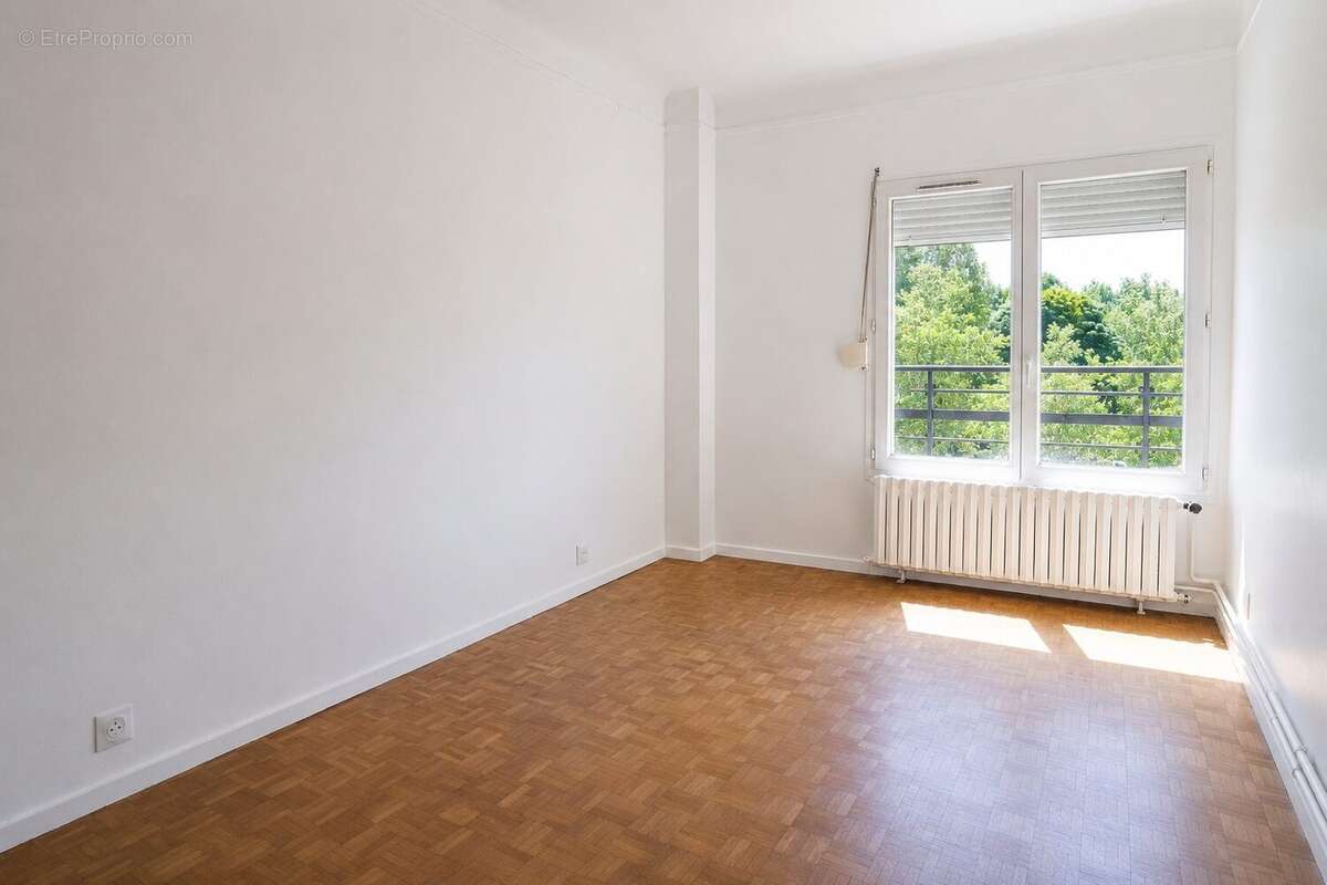 Appartement à BONDY