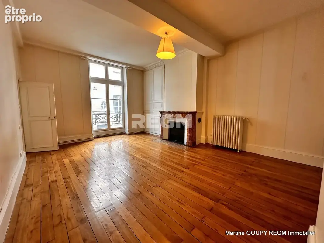 ORLEANS (45)   Centre / Cathédrale   Foncier sur 3 niveaux 360 m2 /sol - Investisseurs - photo 21