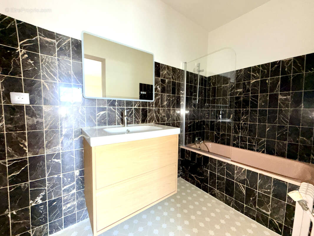 Appartement à CARCASSONNE