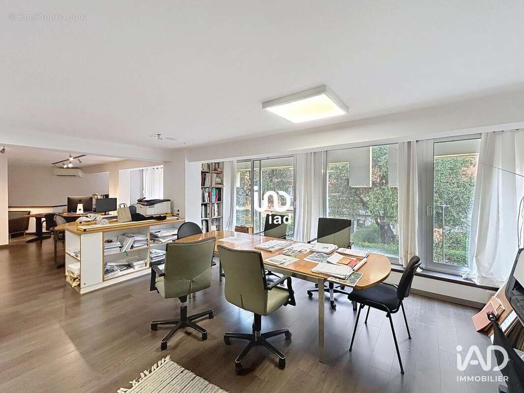 Photo 6 - Commerce à MENTON